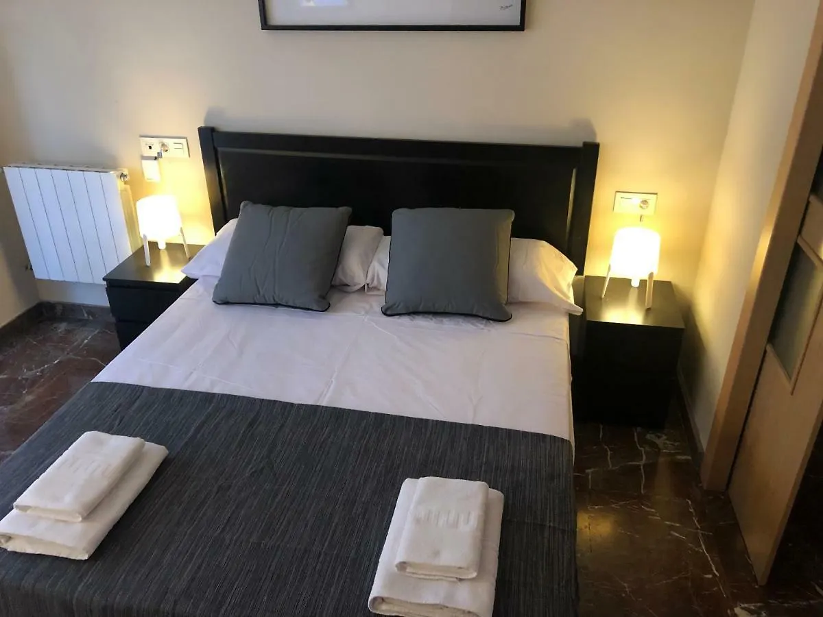 Constitucion Suite Confort D Granada Spain